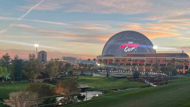 The Sphere is seen behind Wynn Golf Club at dusk.